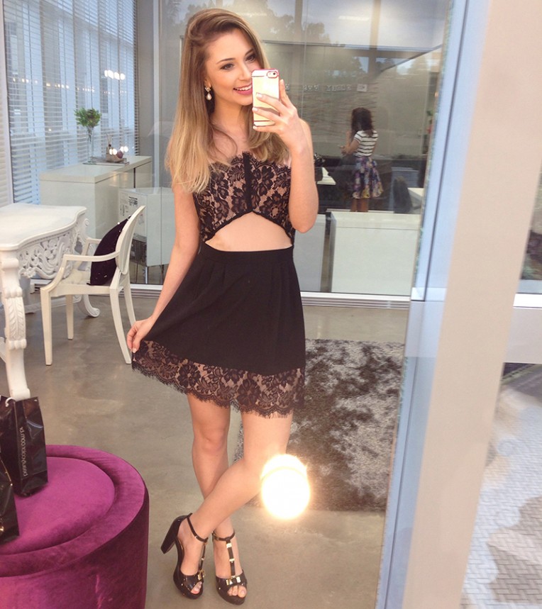 9-petite jolie vlog we love fashion blogs